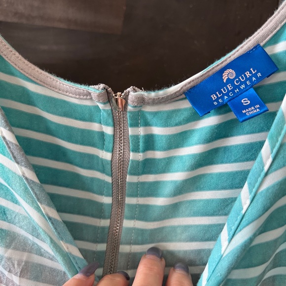 NWOT BLUE CURL Beachwear cover up or wear as a dress π¦ size small - Picture 9 of 11